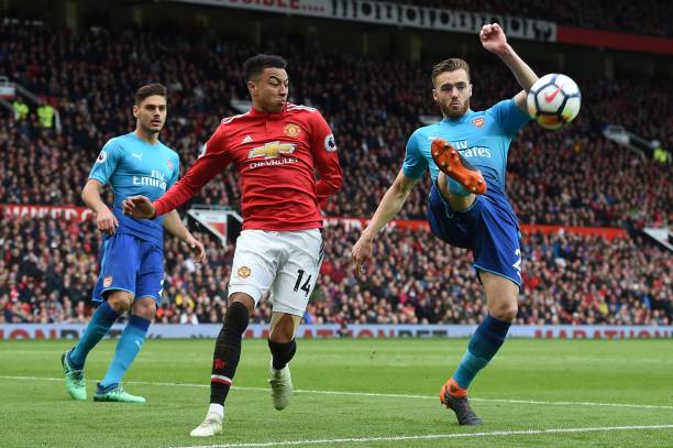 他曾多次以 他曾多次以